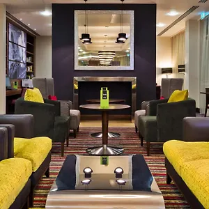 Hampton By Hilton Luton Airport Velká Británie